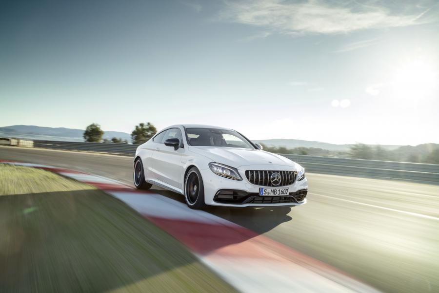  Mercedes-AMG C63 S Coupe (C205) 2018 года  (WW) (фото 14 из 44)